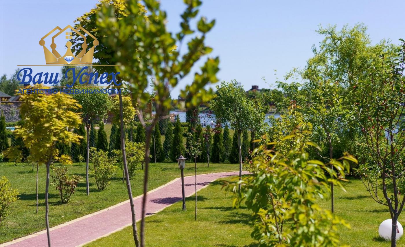 Продажа шикарного  дома с выходом на реку. Село Козин.