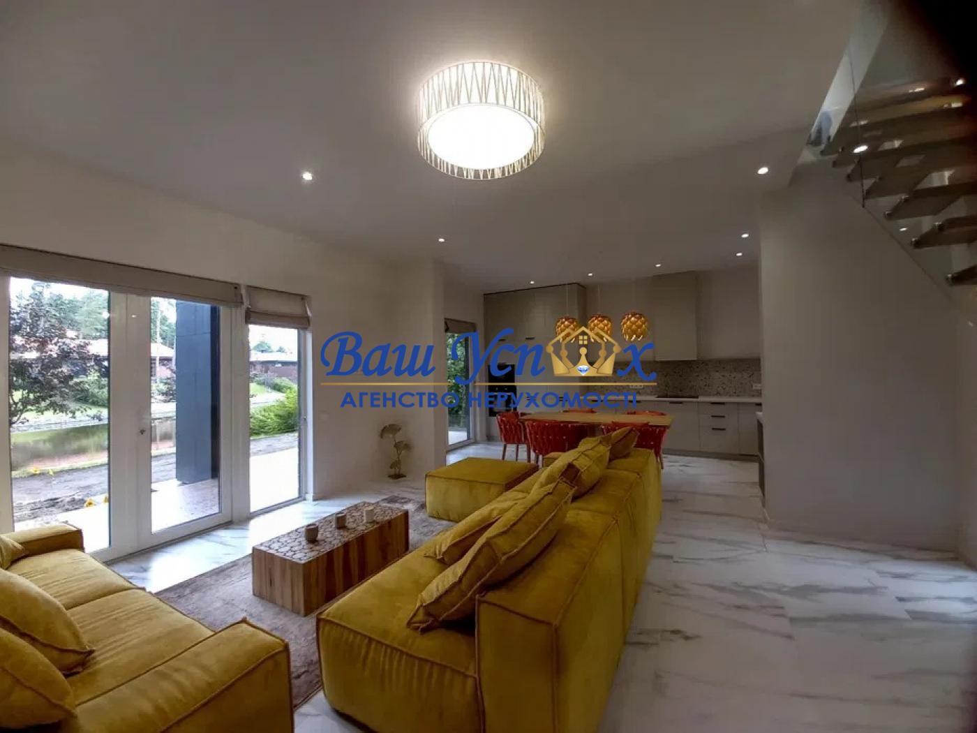 Продажа дома в городке .Возле озера КГ Riviera Village