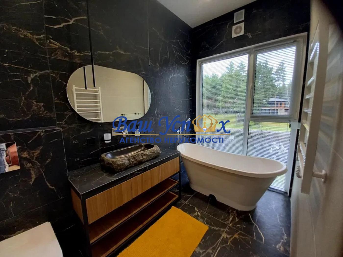 Продажа дома в городке .Возле озера КГ Riviera Village