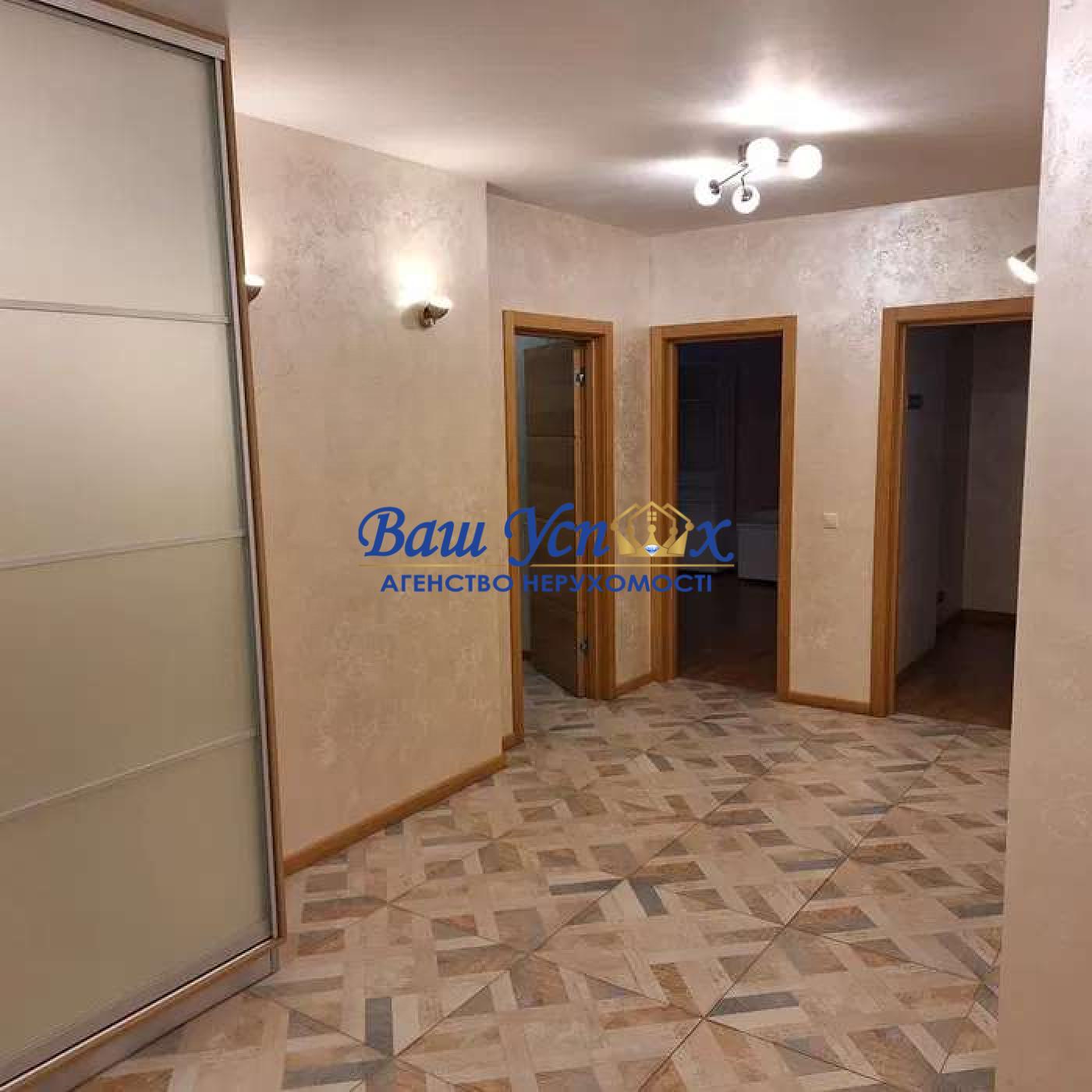 Продаж 3 кімнатної квартири на Драгоманова. Ашан. Позняки.