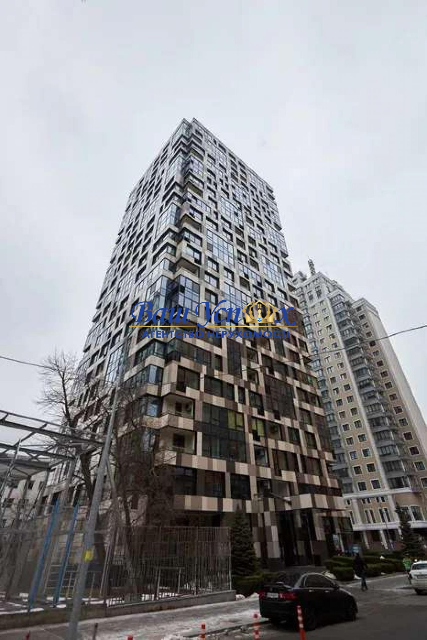 Продажа 4 ком  квартира ЖК Tetris Hall (Деловая 1/2)   Печерск.