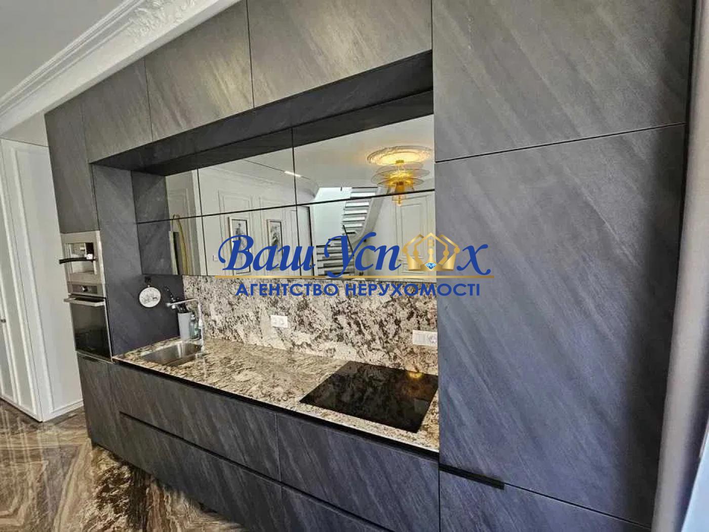 Продаж 3 ком. ЖК Greenville Новопечерский тупик 7 в с террасой