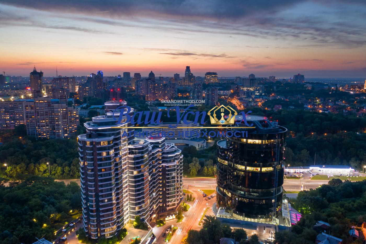 Продаж  3 ком с ремонтом,  ул Буславская 2  . ЖК PecherSKY