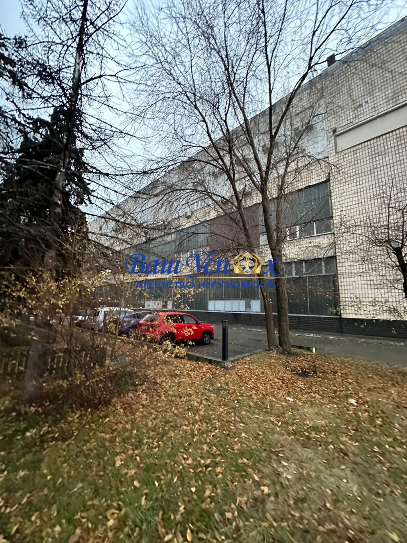 Продаж  ОСЗ   здания в центре Киева.  ул Жилянская