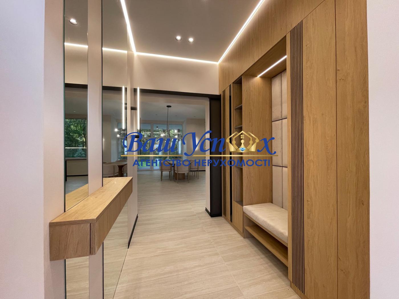 Продажа нового дома в стиде High Tech (Хай Тэк), Крюковщина
