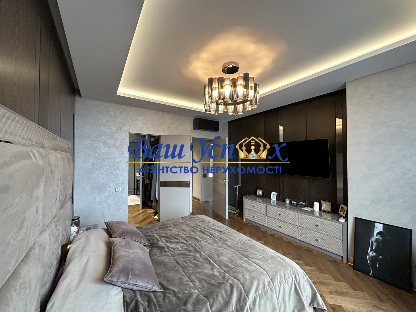 Продаж 4 кім з ремонтом . ЖК Tetris Hall.  Вулиця Ділова, 1/2