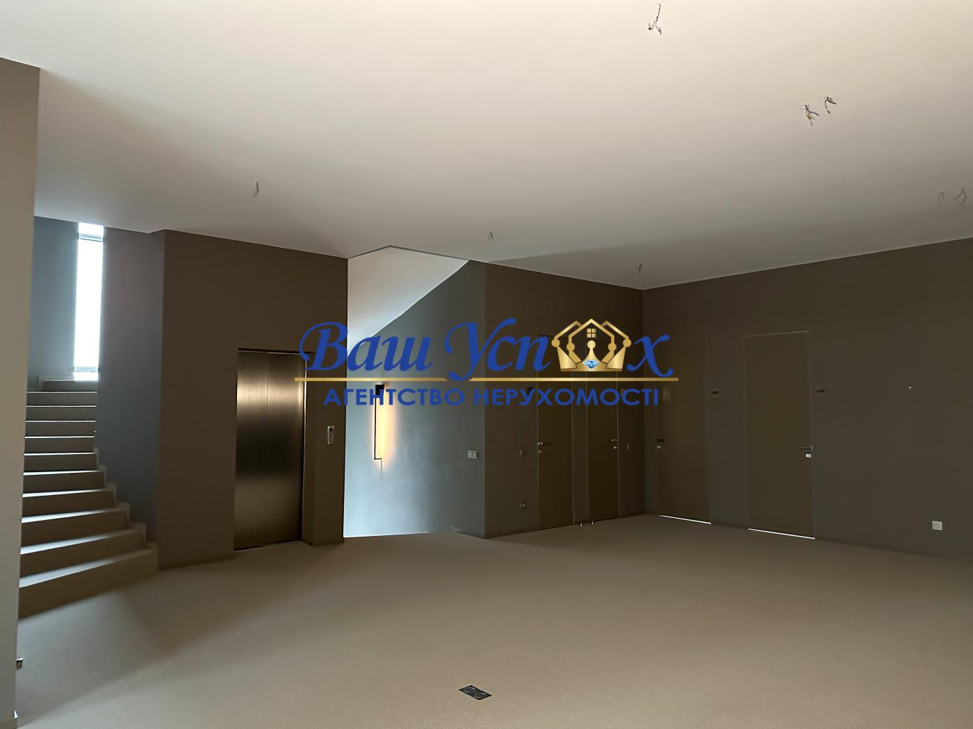 Продажа офисного помещения в центре Киева. ул Новоселицкая 7