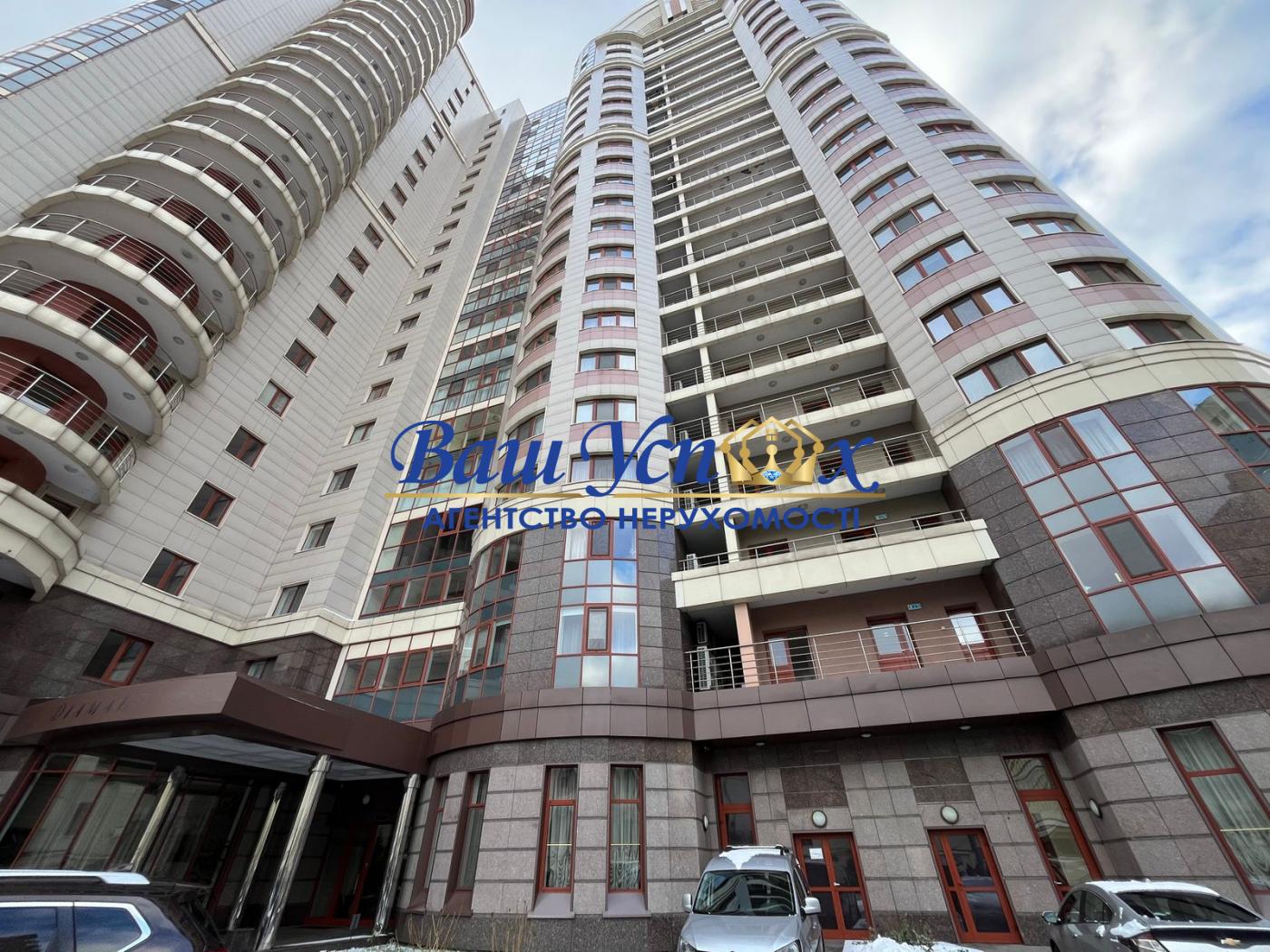 Продаж 5 ком квартиры бул. Шевченко Тараса 27 б .Центр Киева .