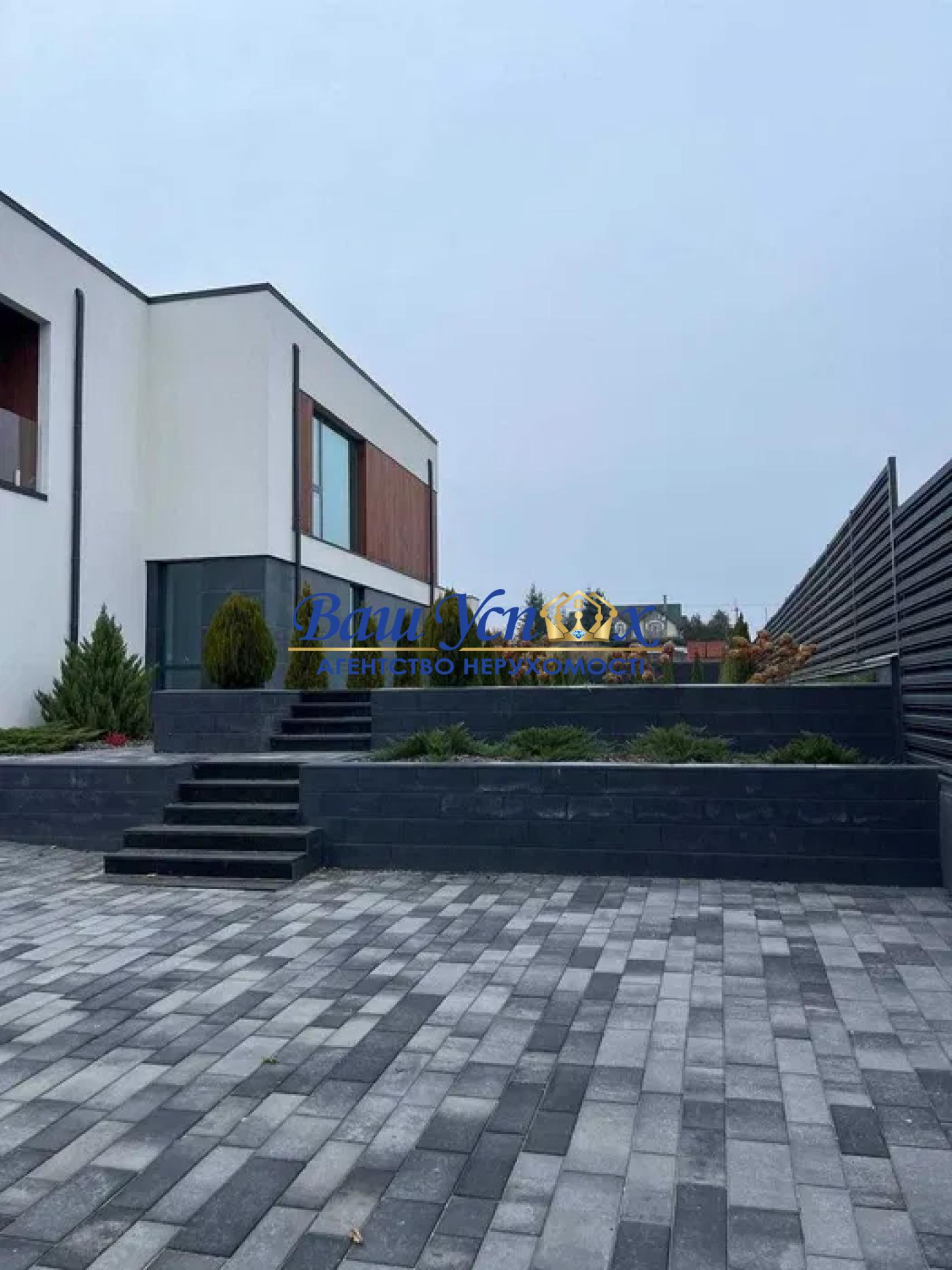 Продаж сучасного i якісного будинку у лiсi.  Cело .Ходосівка