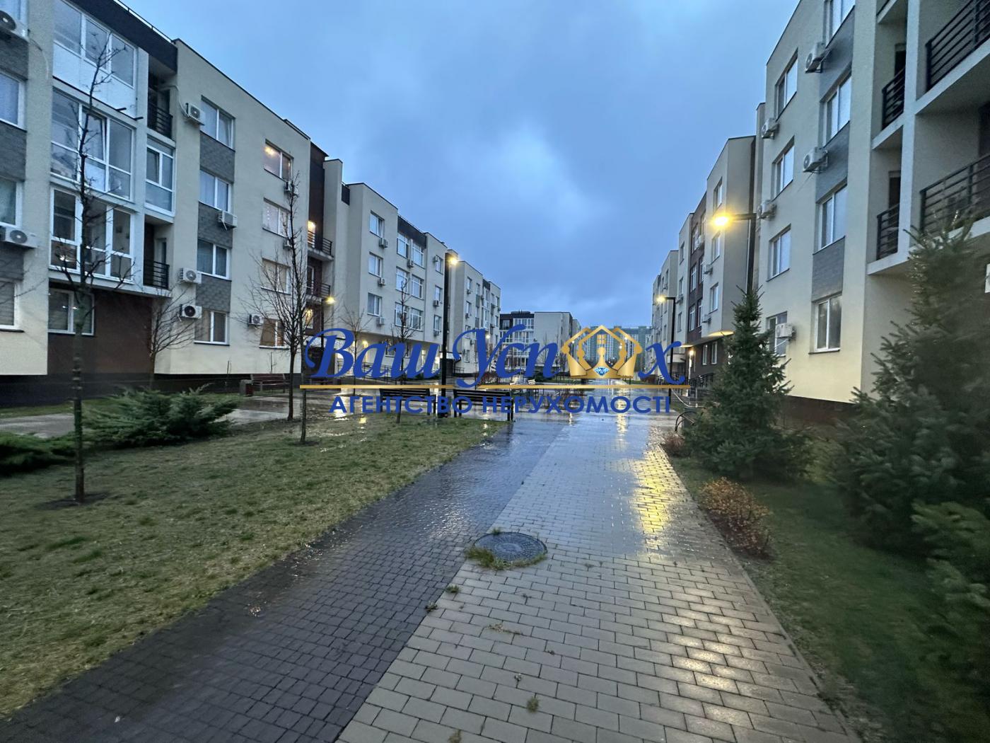 Продаж 1 ком  смарт квартиры в цокольном этаже. ЖК PARKLAND