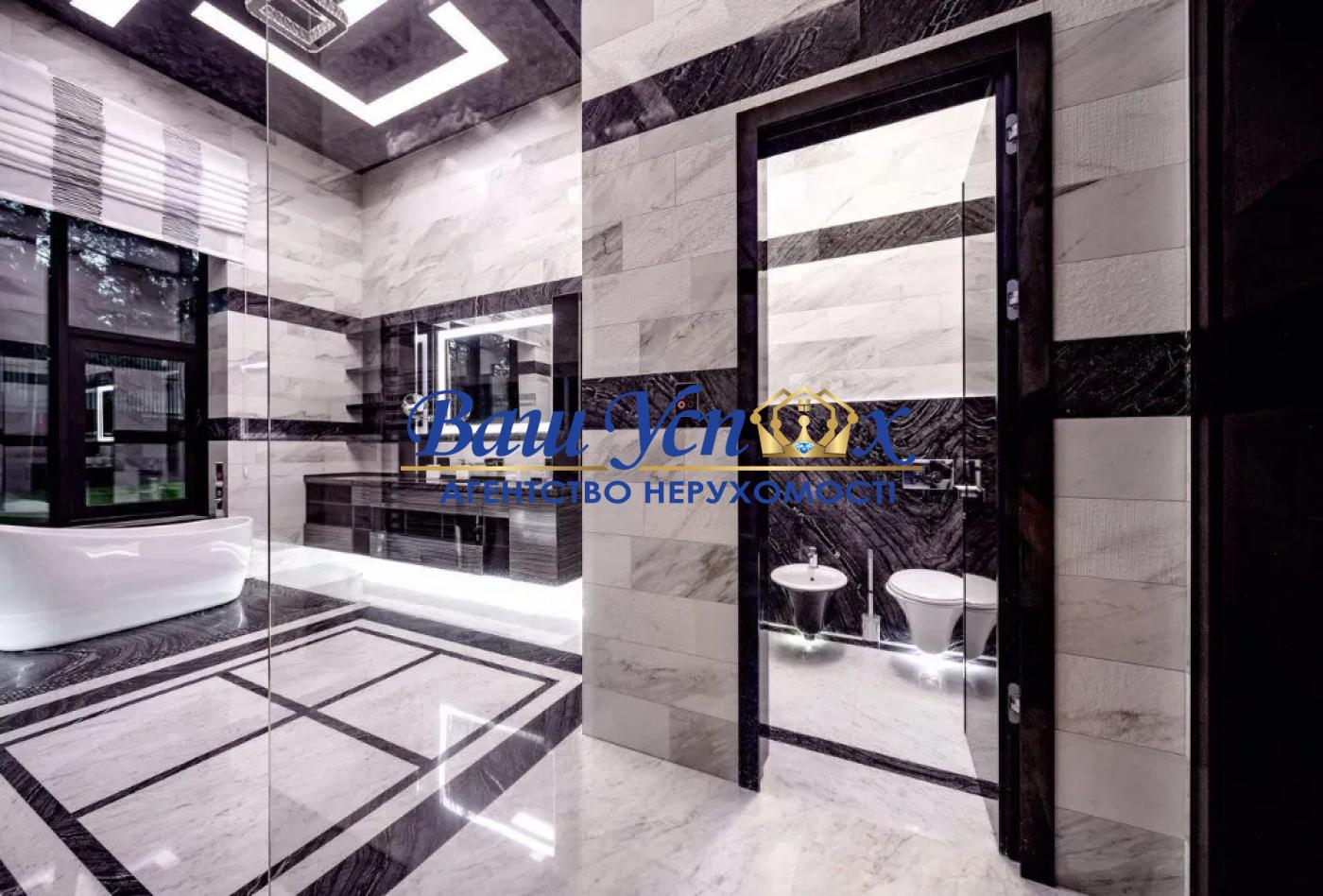 Продажа современного дома в лесу . село Козин. р-н Конча-Заспа .