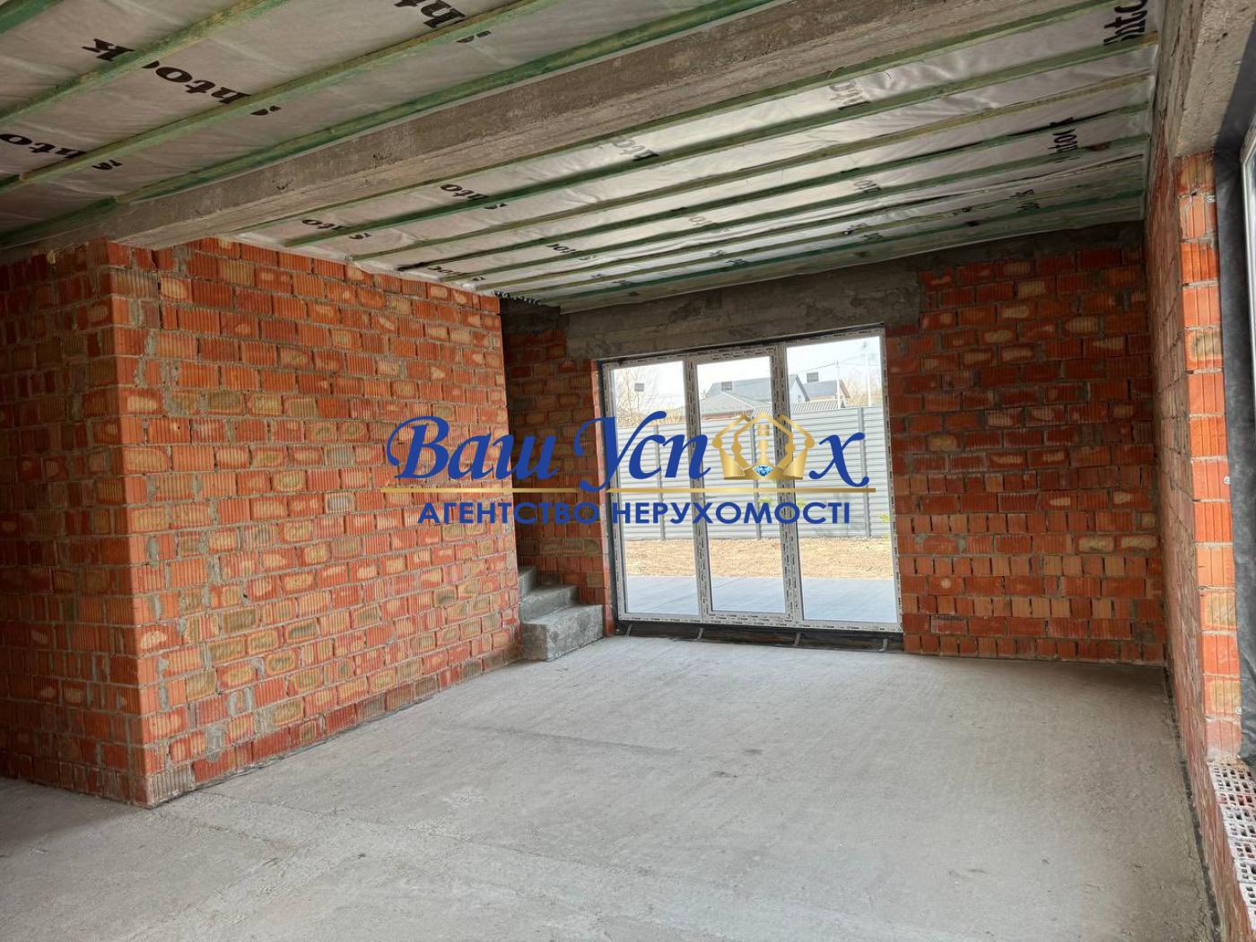 Продаж нового будинка в житловому комплексі, село. Іванковичі