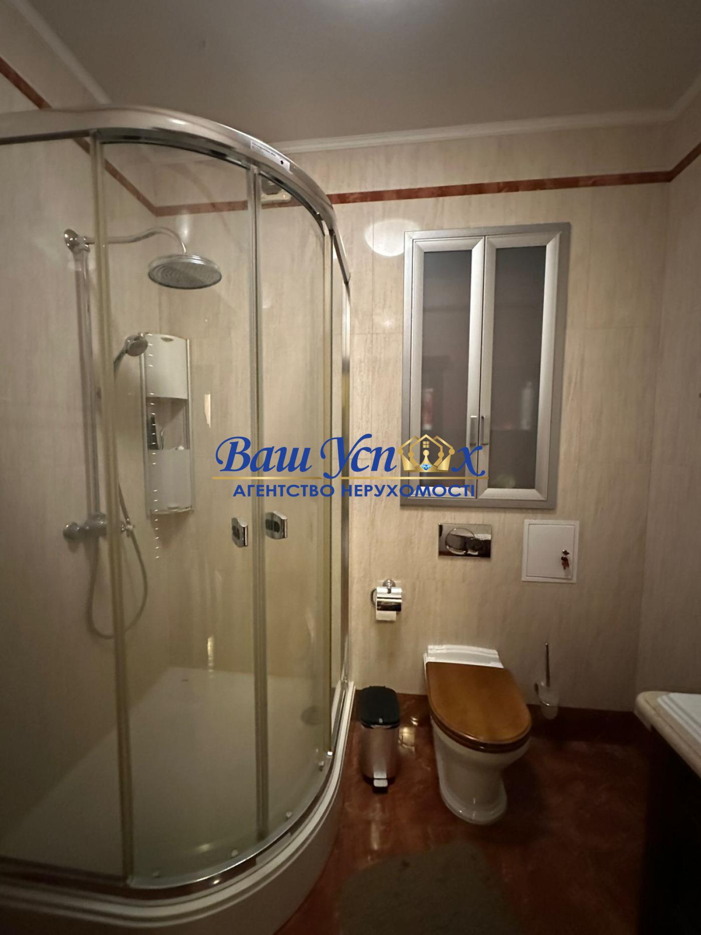 Продаж 4 кім  Оболонська Набережна вул. Володимира Івасюка 4,