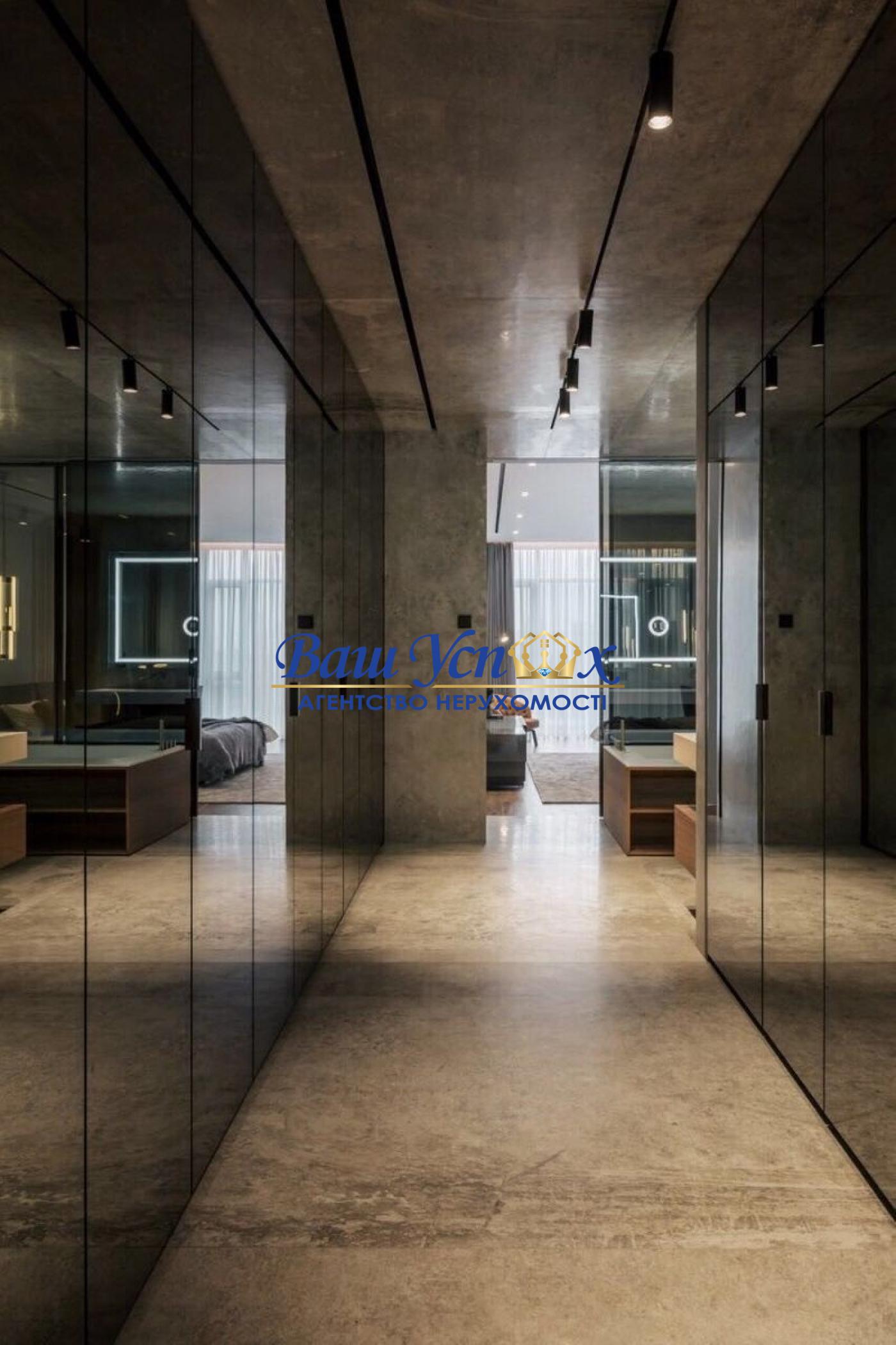 Продажа 4 ком в центре ,  Ивана Мазепы 11 б. ЖК Diamond Hill .