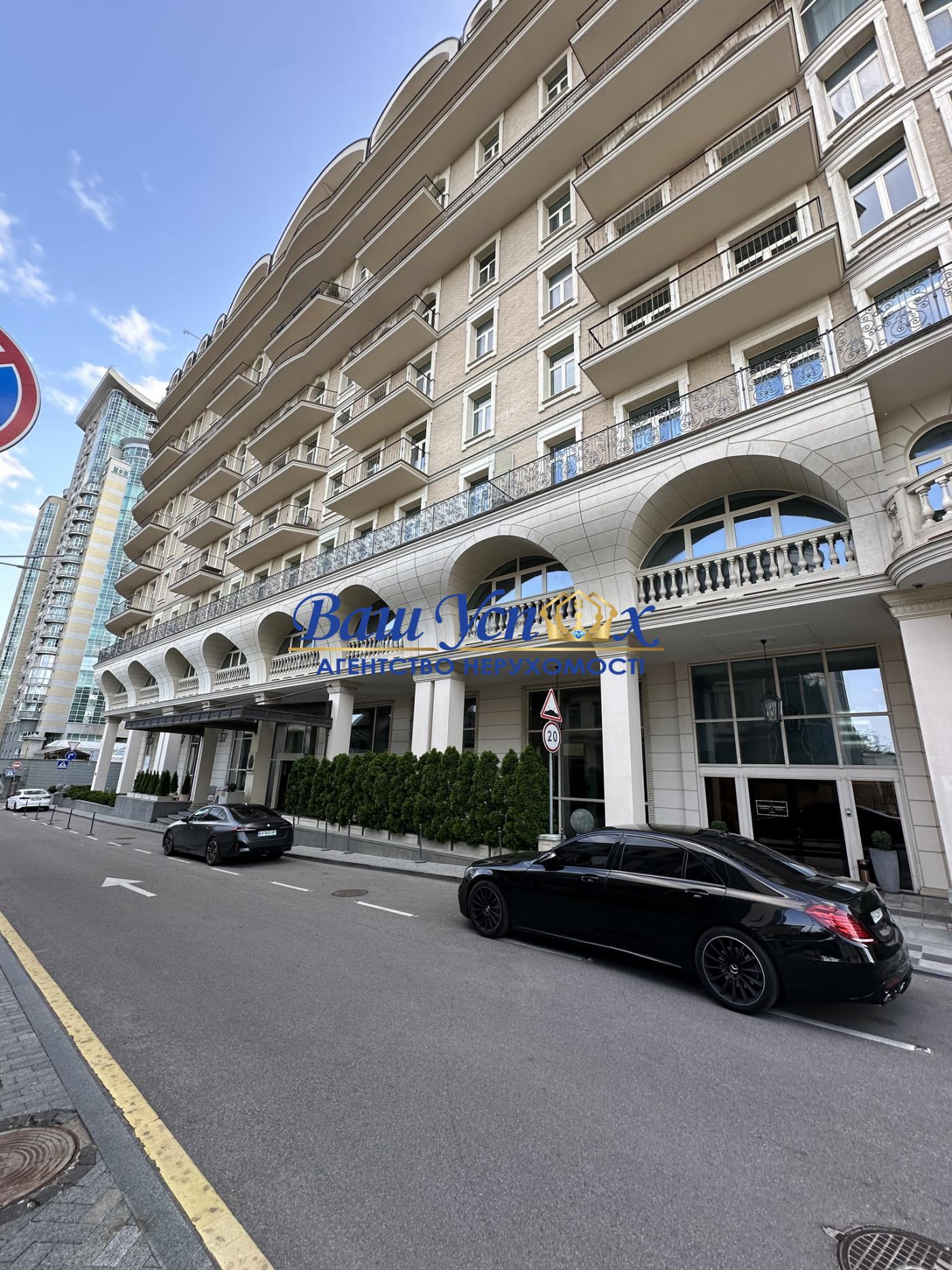 Продажа квартиры . ЖК Renaissance Residence. Новоселицкая 10
