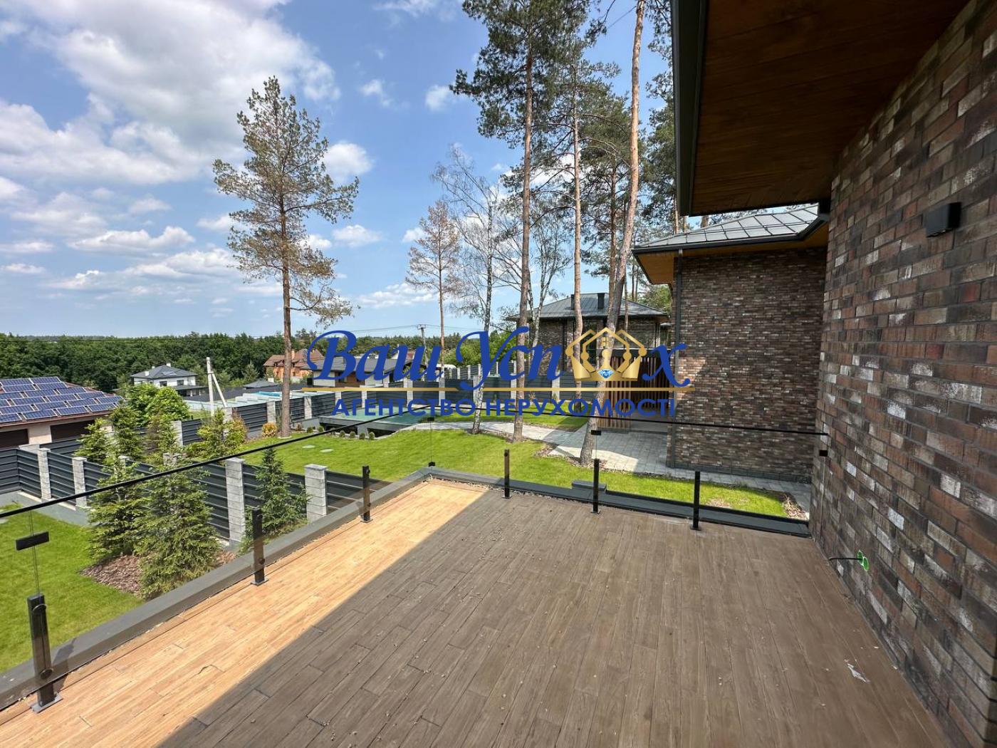Продаж будинка з ремонтом село Вита-почтовая. Бомбосховища