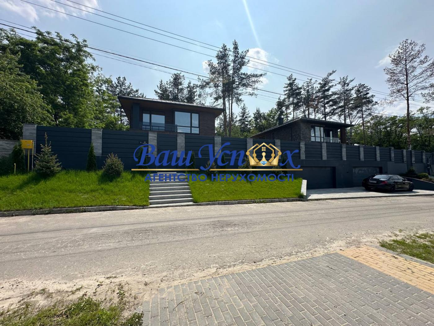 Продаж будинка з ремонтом село Вита-почтовая. Бомбосховища