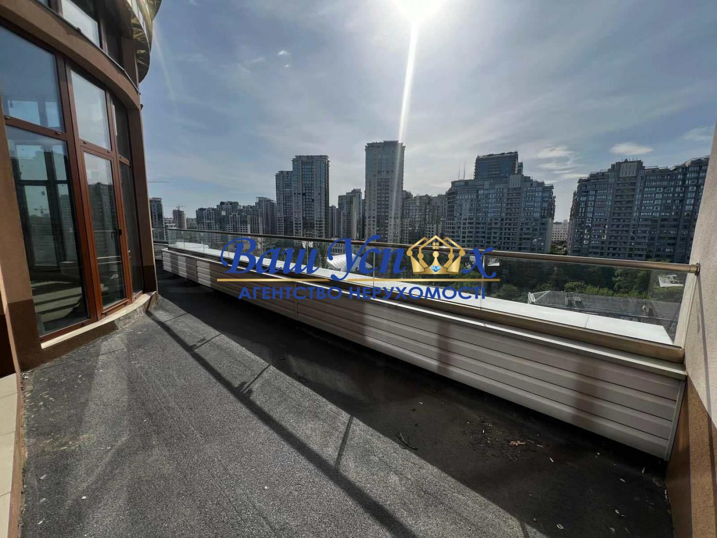 Продажа 2 ком  в центре .Михаила Бойчука,  ЖК Pechersk Plaza