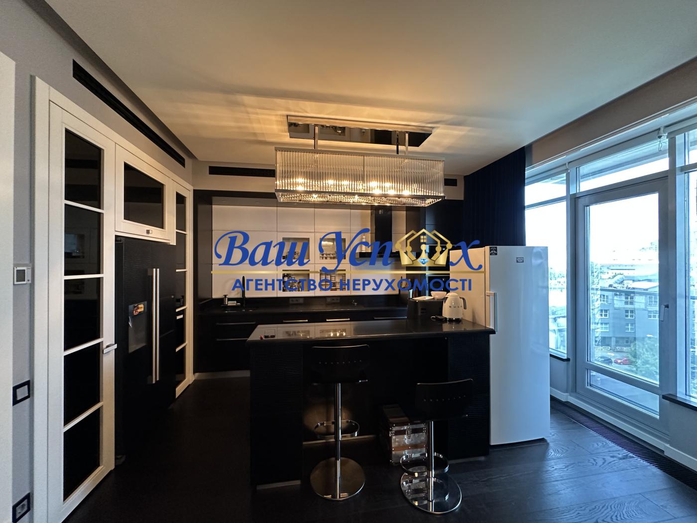Продажа квартиры с видом на Днепр. ЖК Riviera Riverside