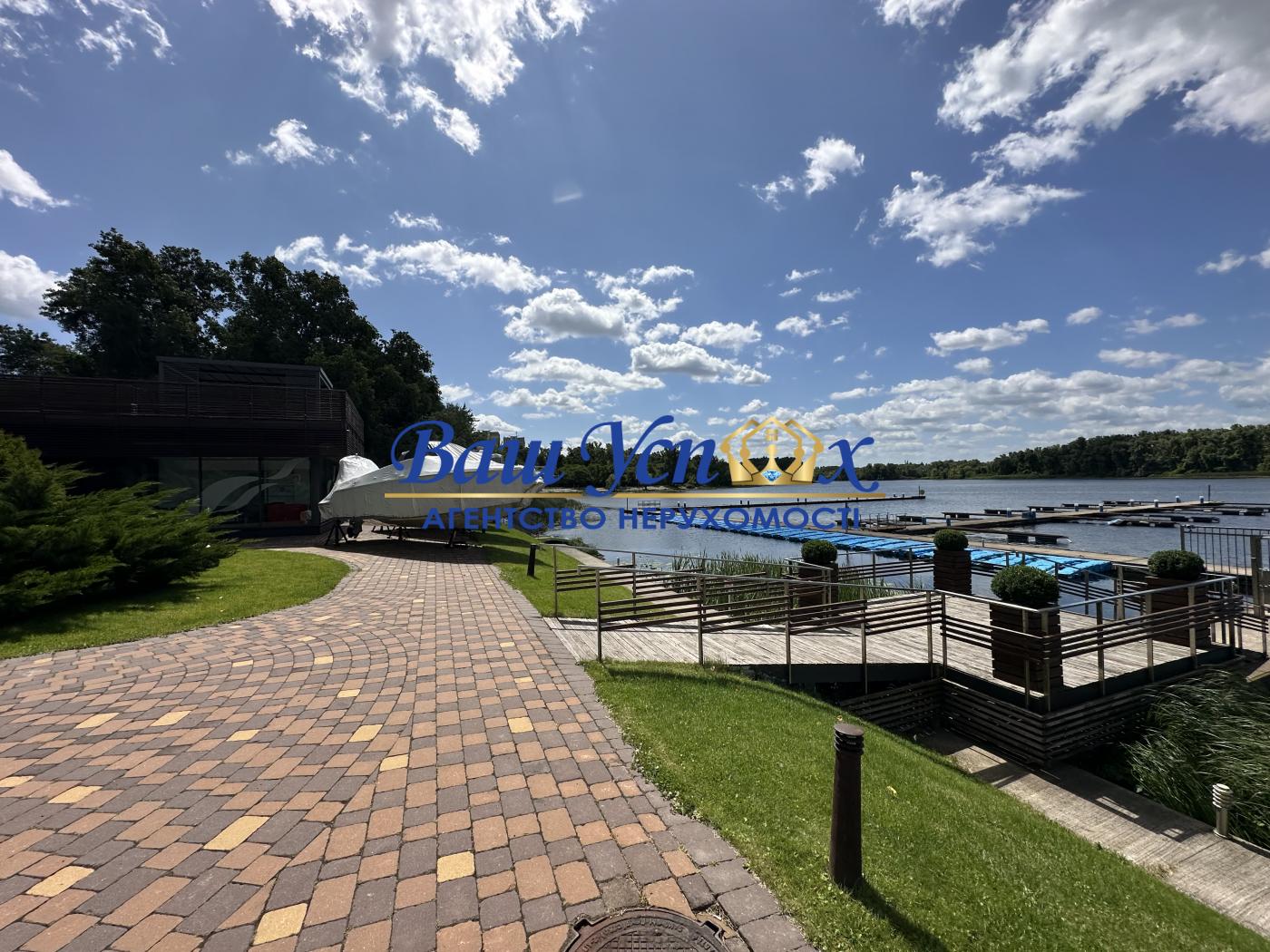 Продажа квартиры с видом на Днепр. ЖК Riviera Riverside