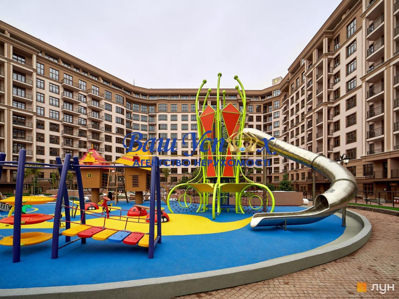 Продаж 4 ком с террасой  в Киева. 52 Перлина» (Pechersk Plaza)