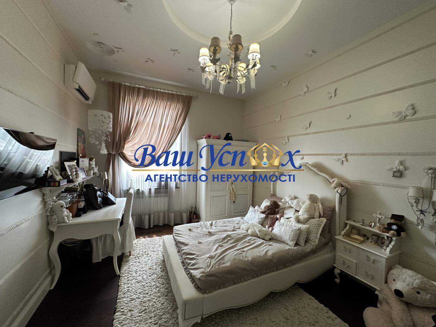Продажа 5 ком квартиры в центре Киева.  Олимпийский стадион