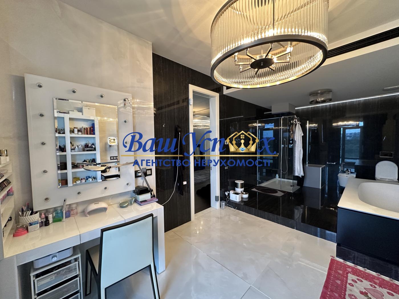 Продажа квартиры с видом на Днепр. ЖК Riviera Riverside