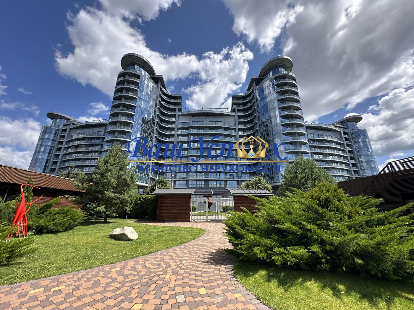Продажа квартиры с видом на Днепр. ЖК Riviera Riverside