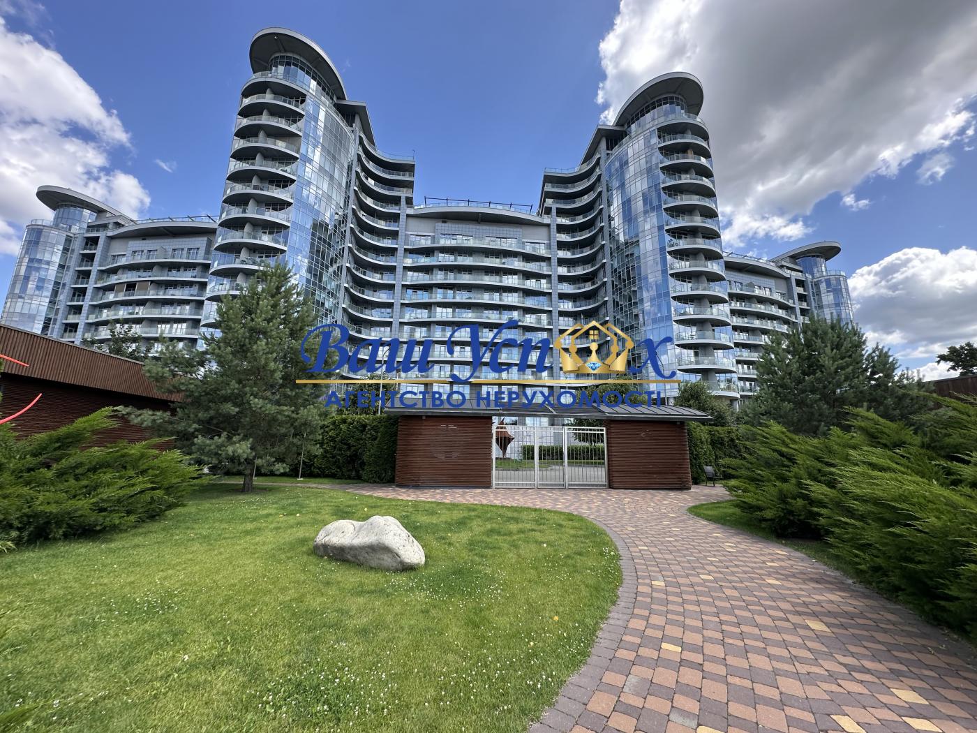Продажа квартиры с видом на Днепр. ЖК Riviera Riverside