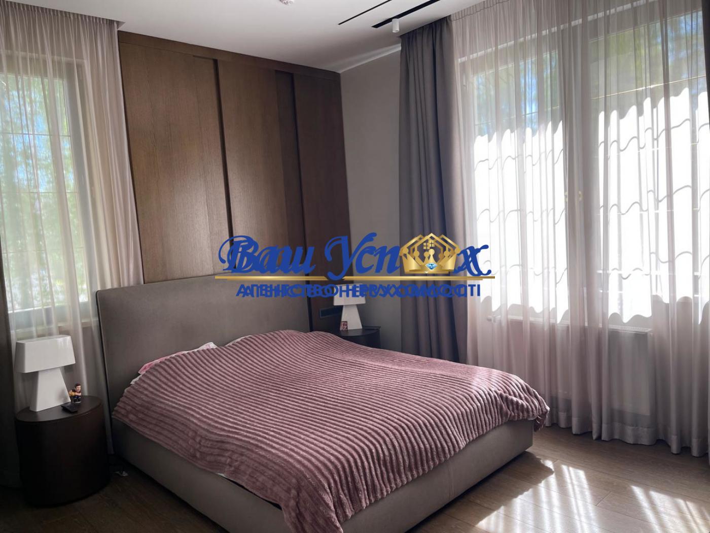 Продажа дома с ремонтом в лесу  . КГ Riviera Village. Лебедевка,