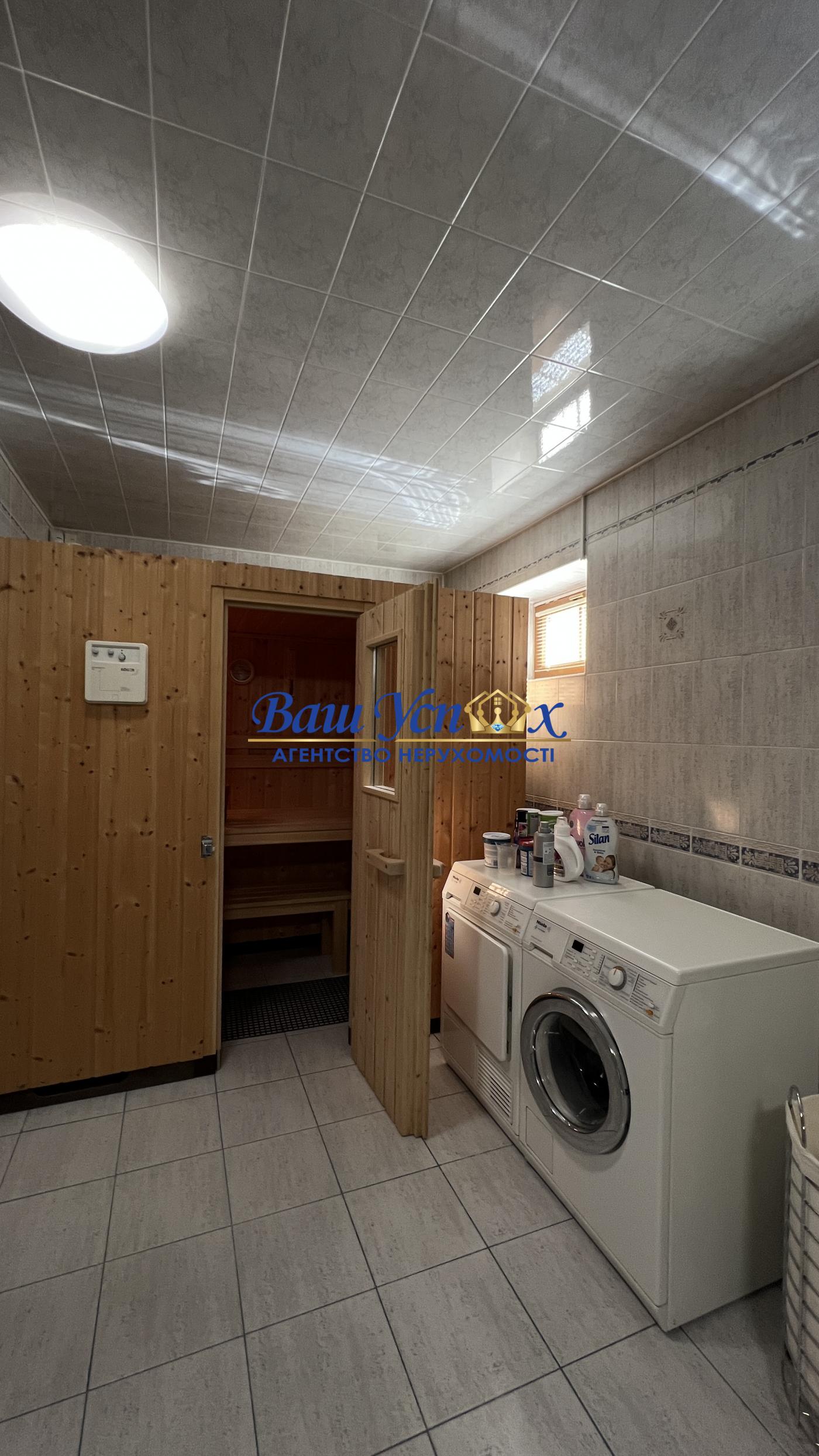 Продажа дома метро Дружбы Народов. ул. Товарная, Печерск.