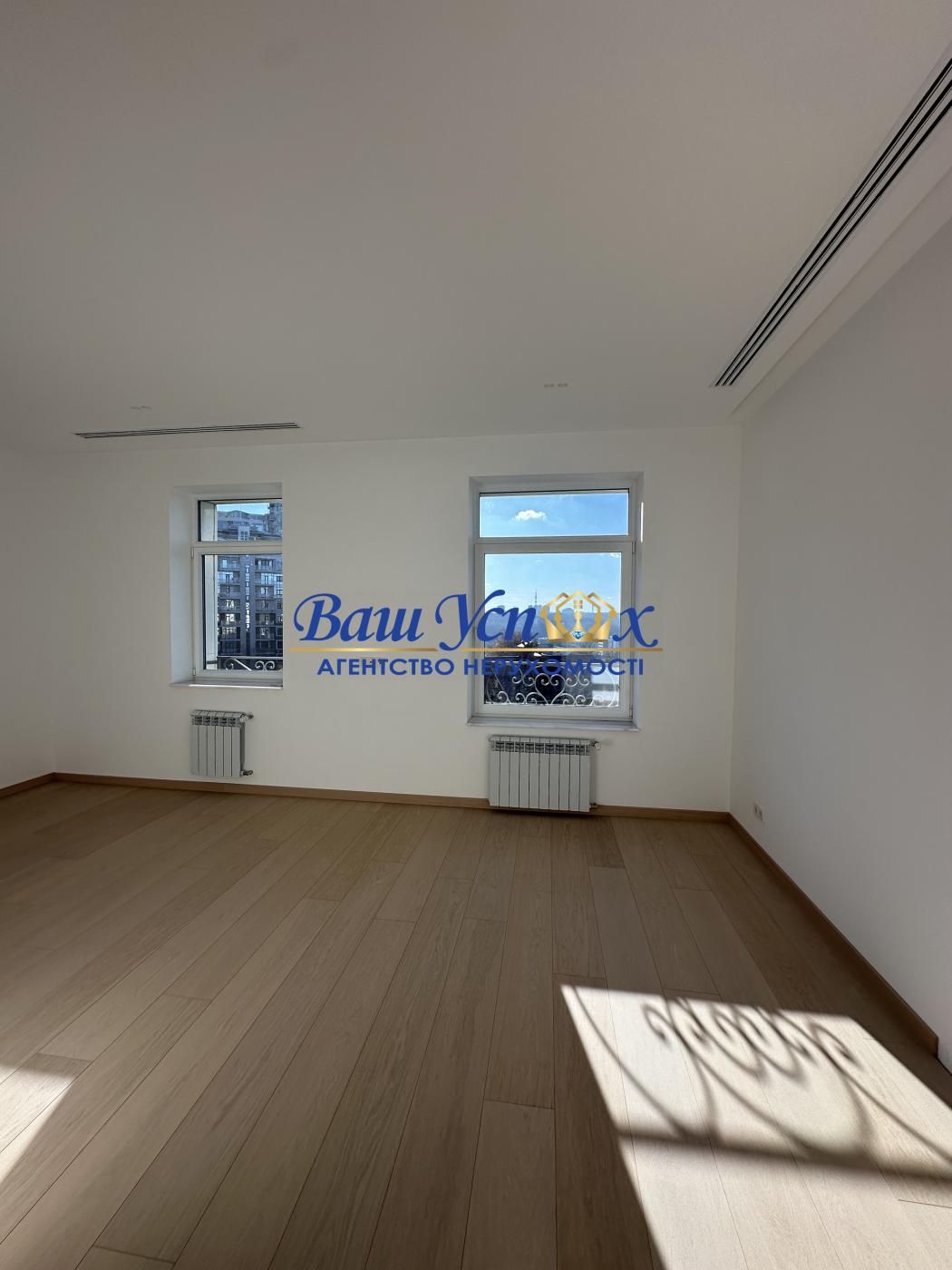 Продажа 5 ком с ремонтом  в центре . ЖК  Renaissance Residence