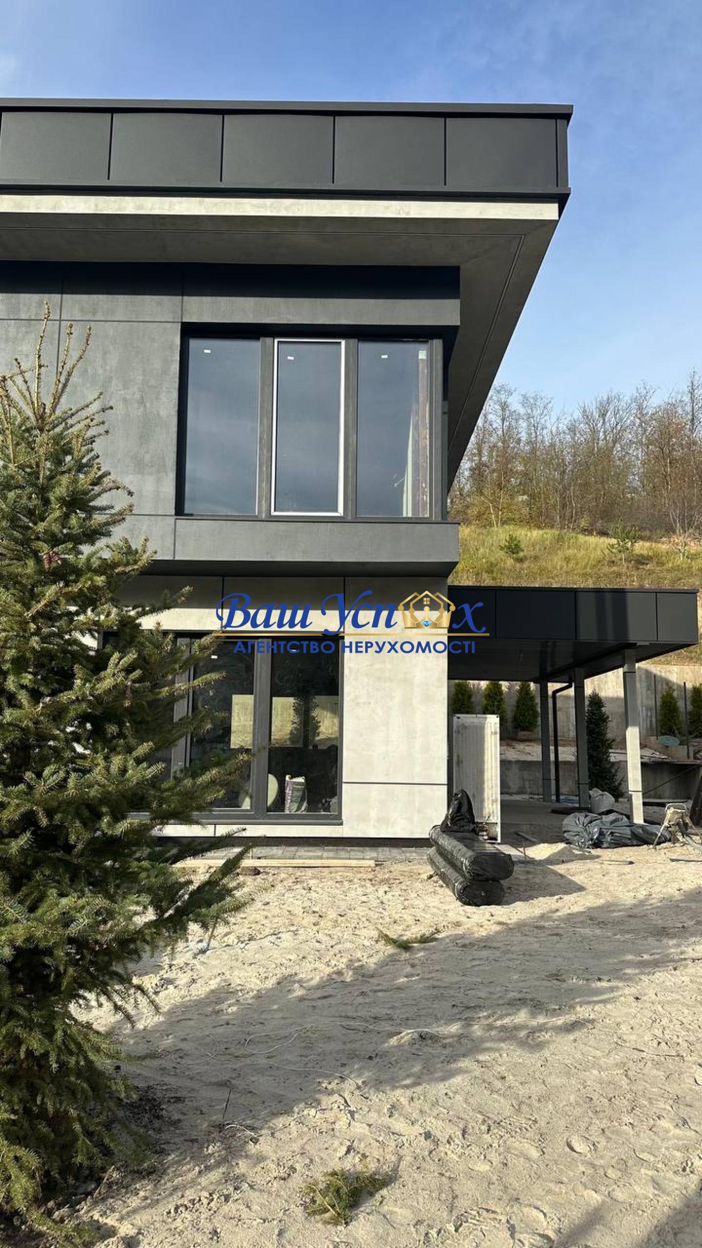 Продажа современного дома село. Лесники .Обуховский район.