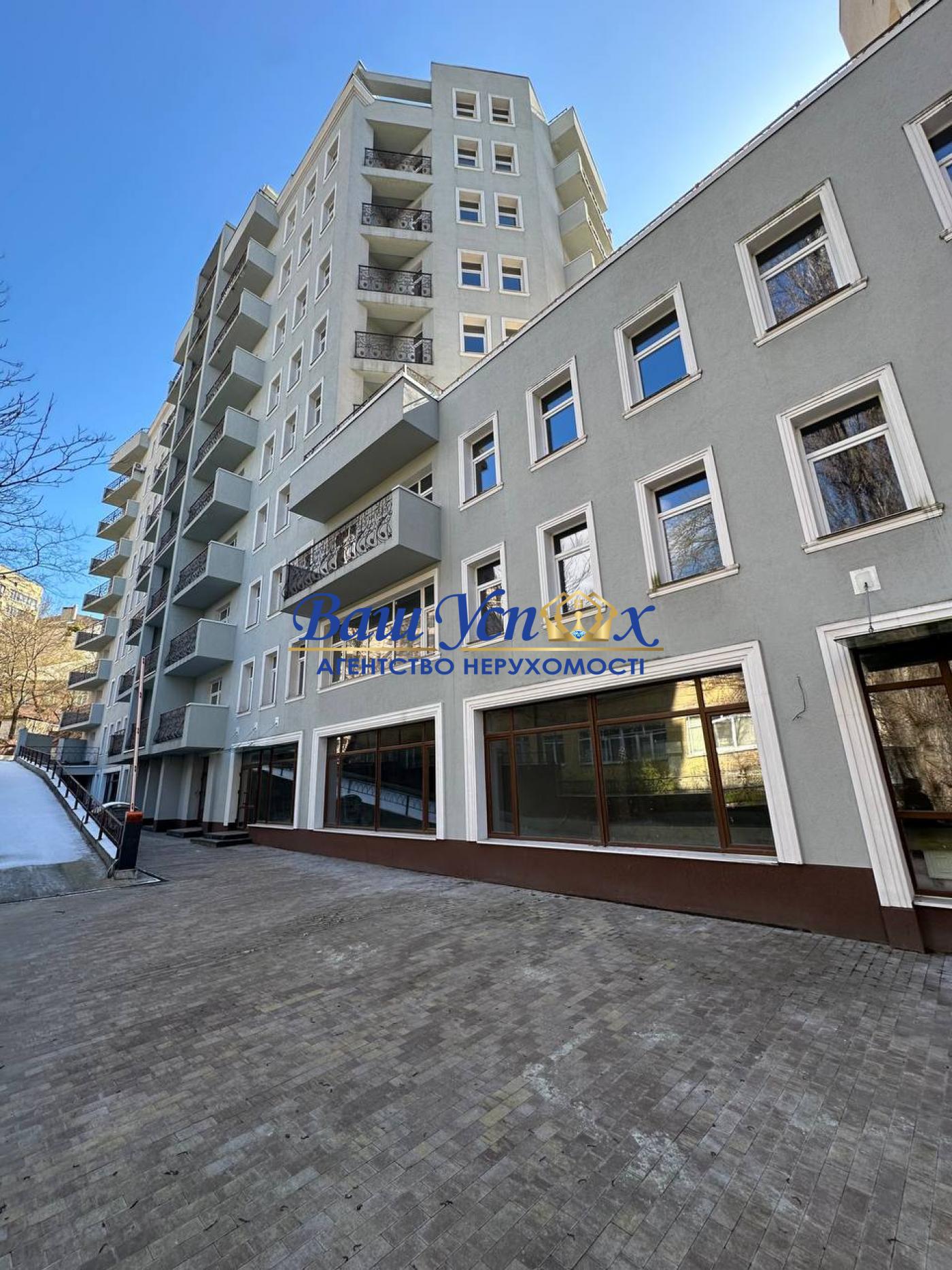 Продажа помещения в центре Киева. БЦ .  ул Саксаганского