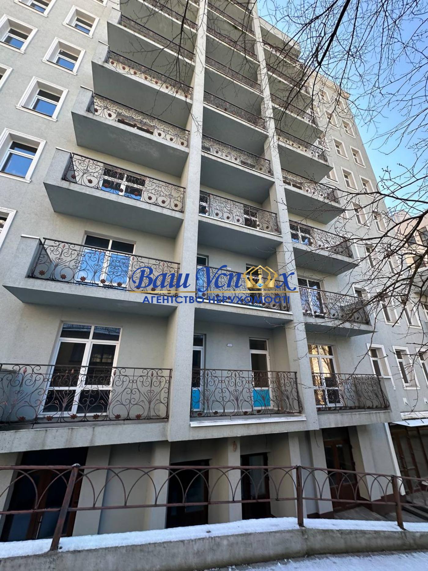 Продажа помещения в центре Киева. БЦ .  ул Саксаганского