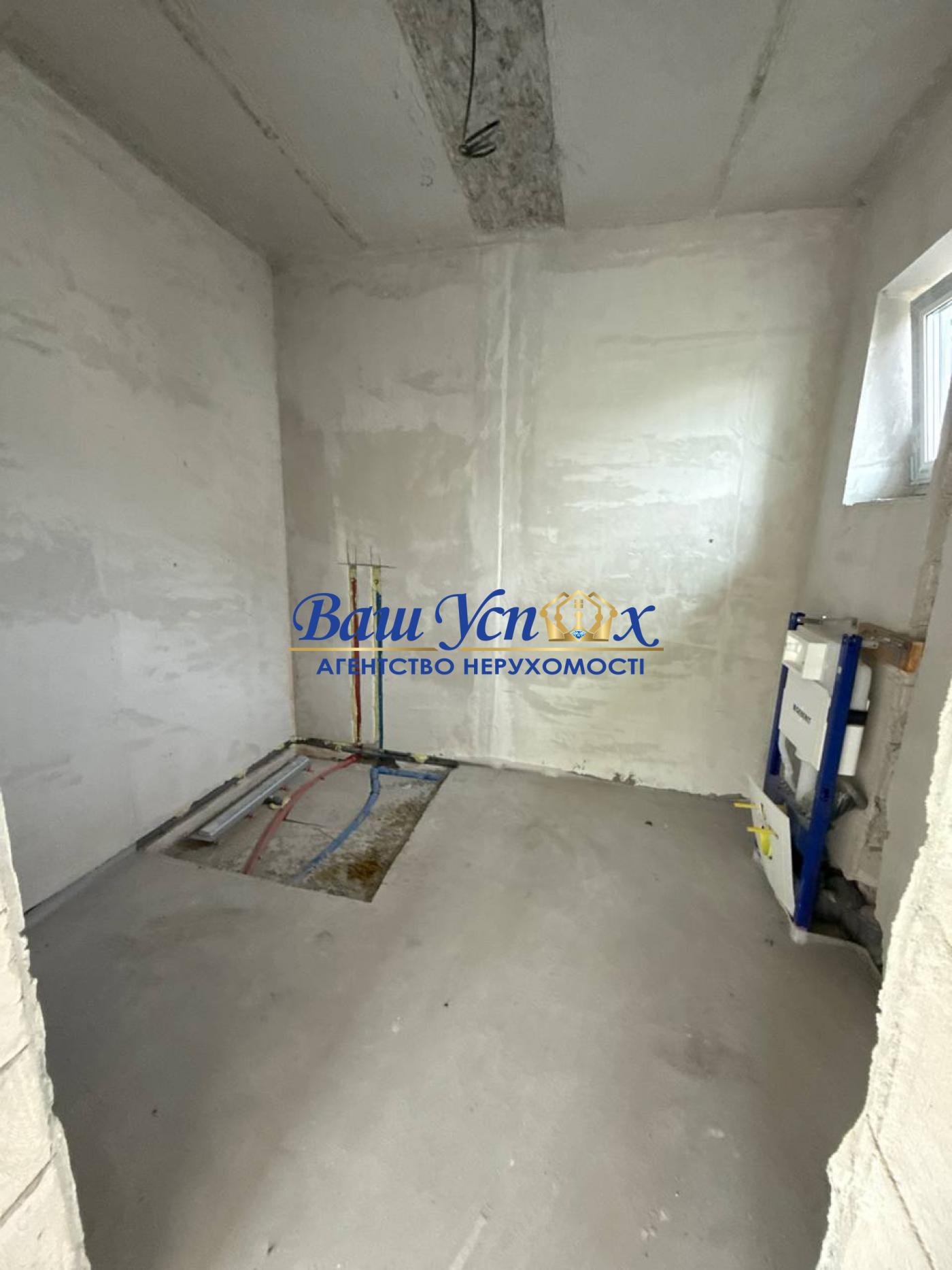 Продаж будинку с басейном Крюківщина, в городке. ТЦ 7 Небо .