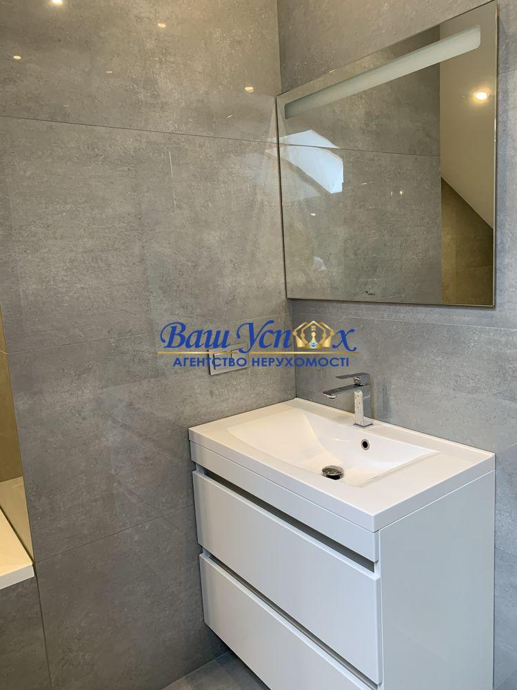 Новий будинок з басейном. Без податків. Власник