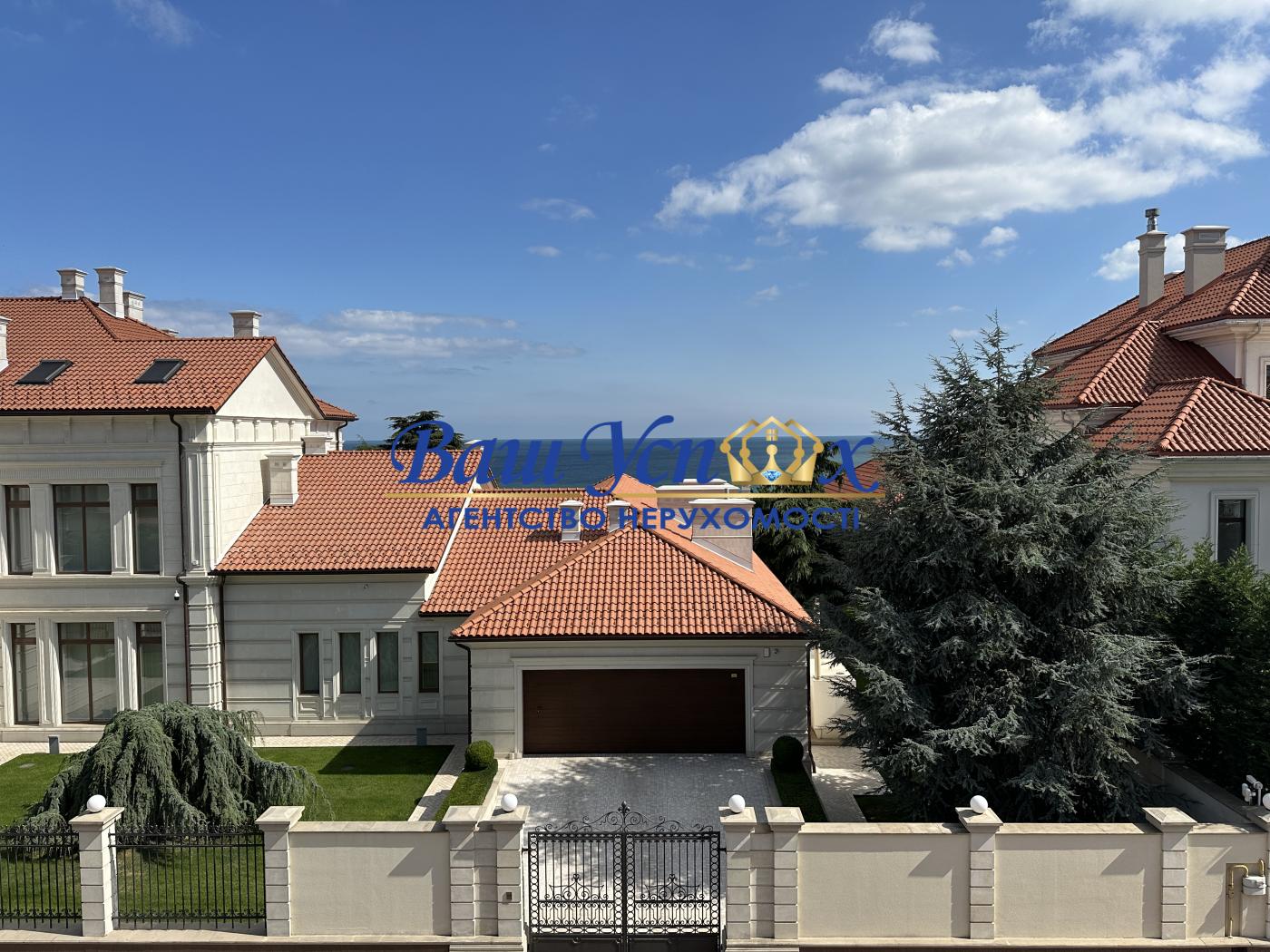 Продажа дома у море Французский бульвар КГ Королевские Сады