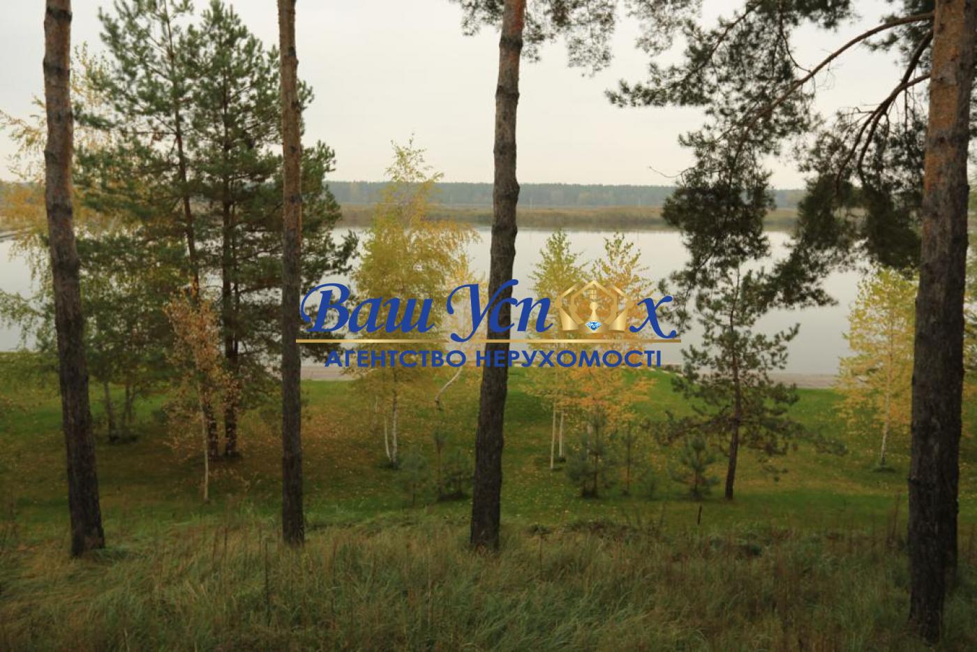 Аренда современного дома в лесу в городке, район Конча-Заспа