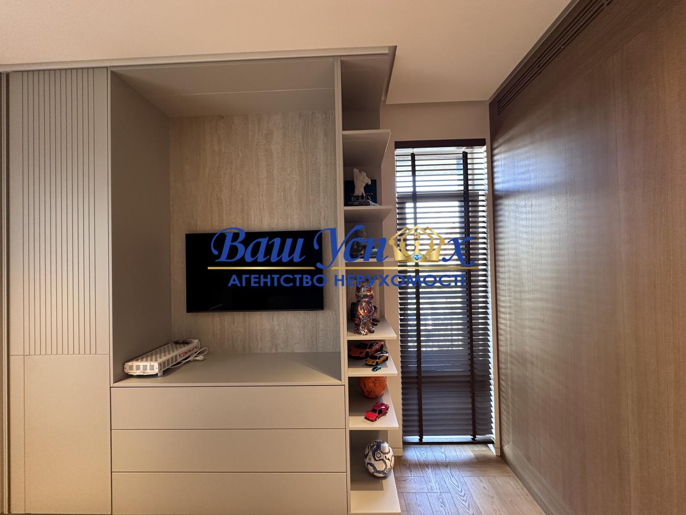 Продажа квартиры  в центре . ЖК Alter Ego. Лабораторный, пер 7