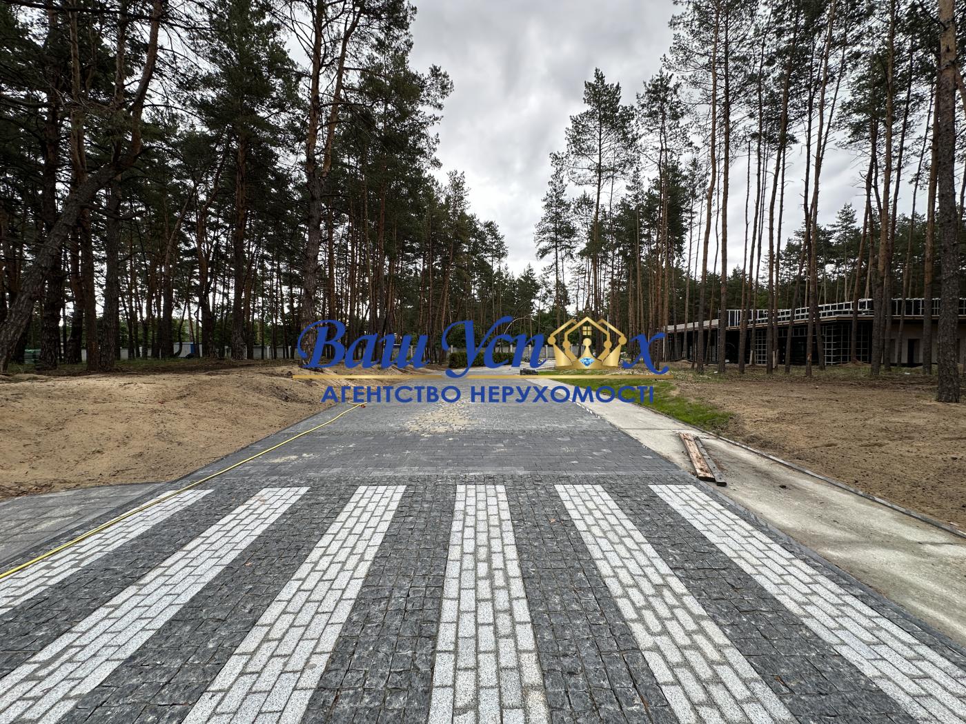 Продаж нового будинку в лісі село Конча-Запса .Городок котеджний