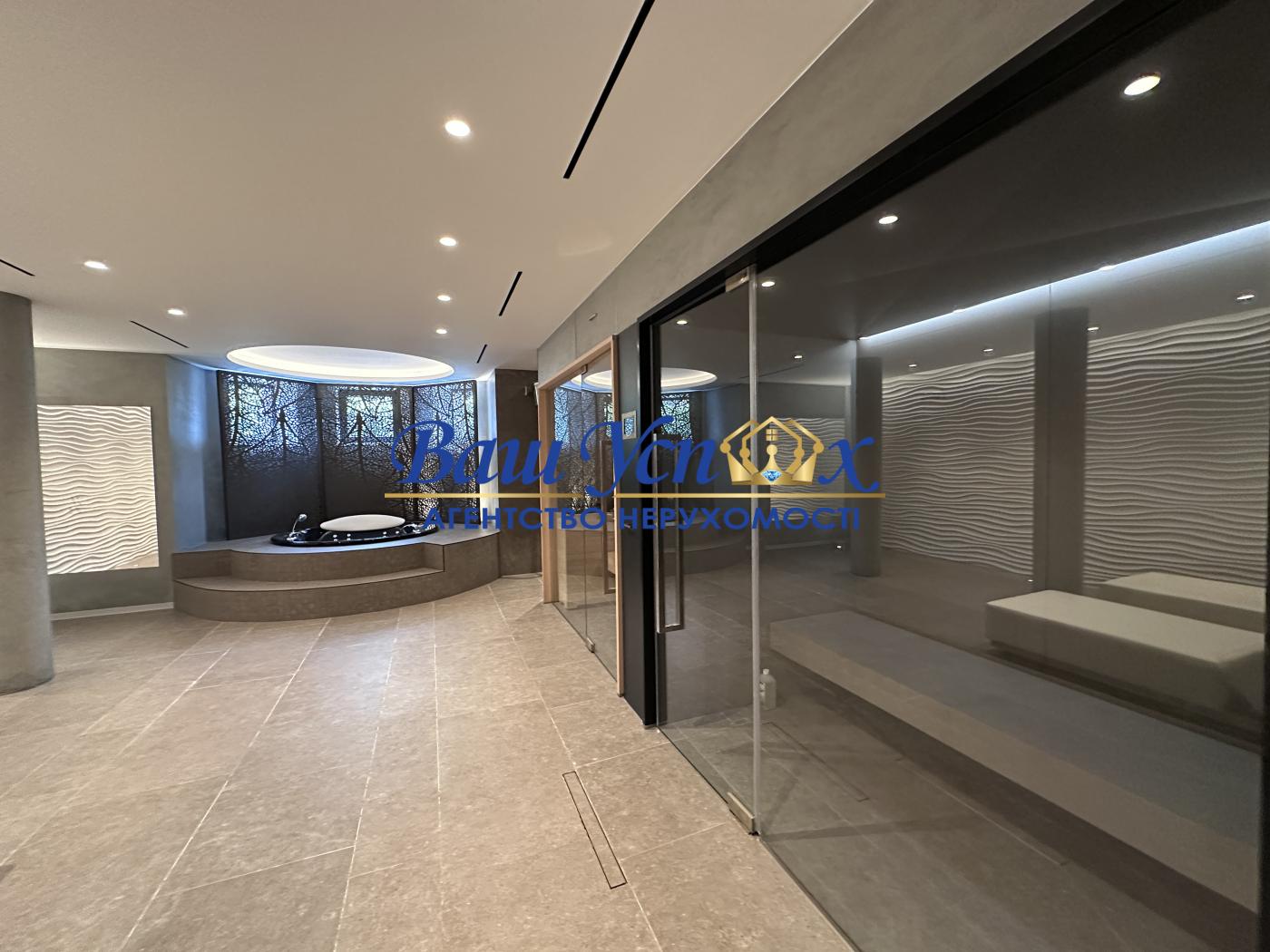 Продаж  розкішного будинока з ремонтом   у селi  Лісники.